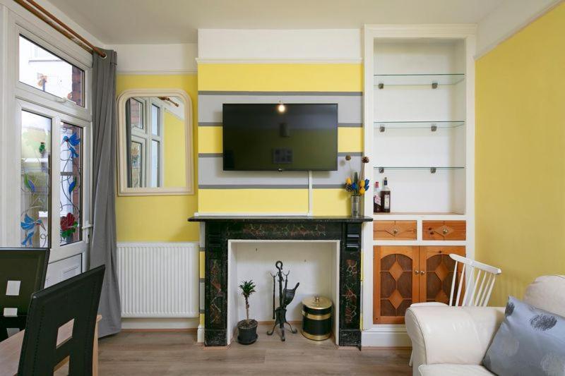 Sps Homes Apartment *