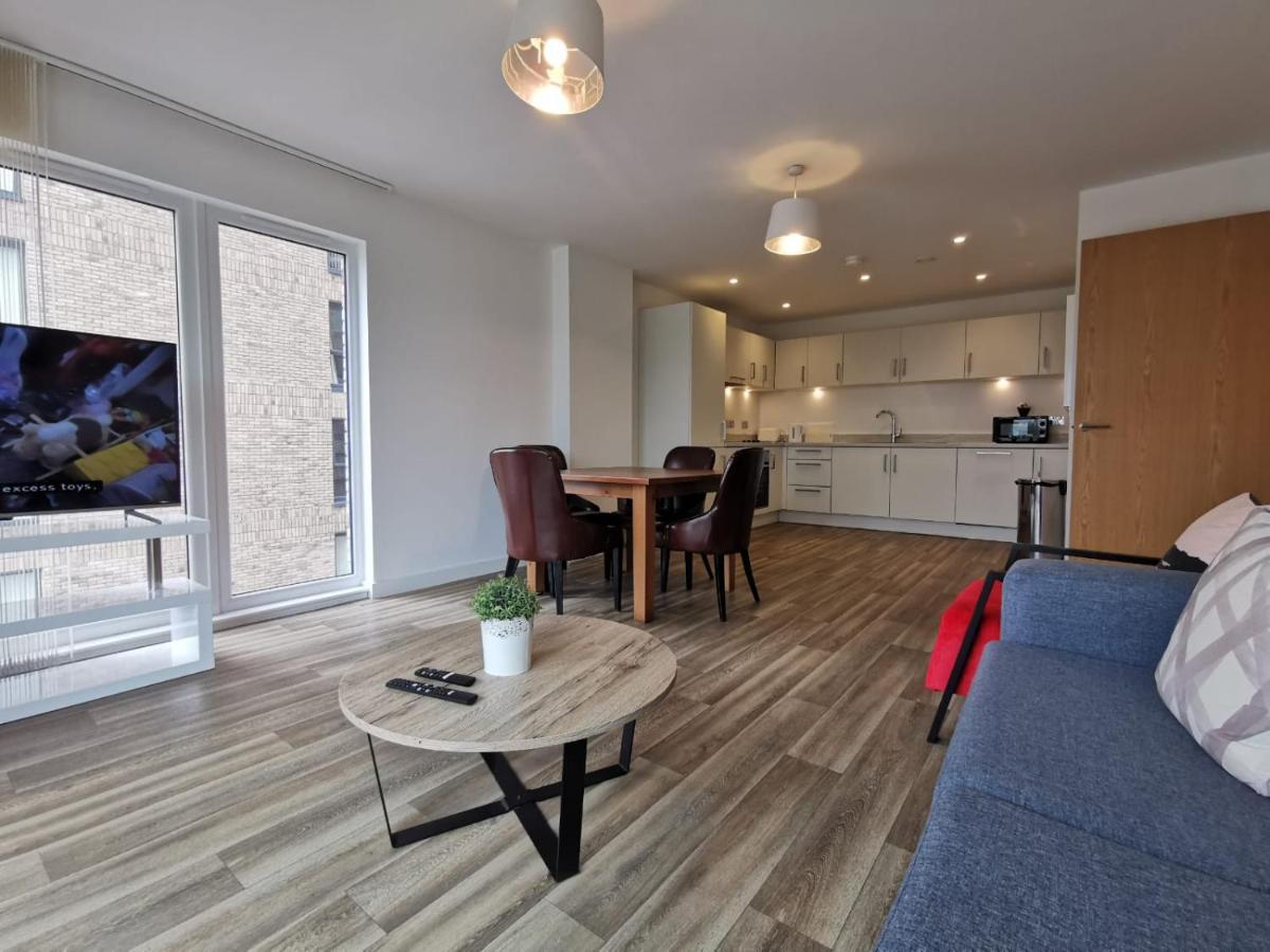 Apartment Spacious Centre At Lexington Gardens By Hf Group Birmingham