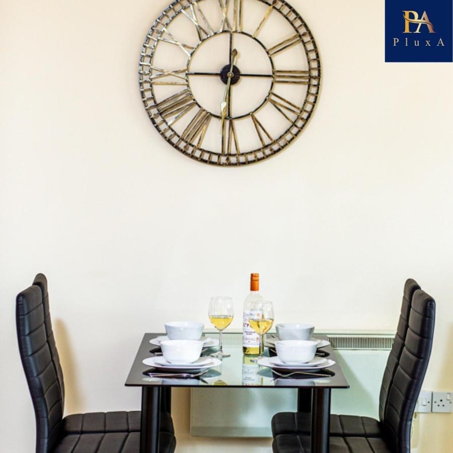 Pluxa Claassy Visit Centre Spacious With Free Parking Birmingham