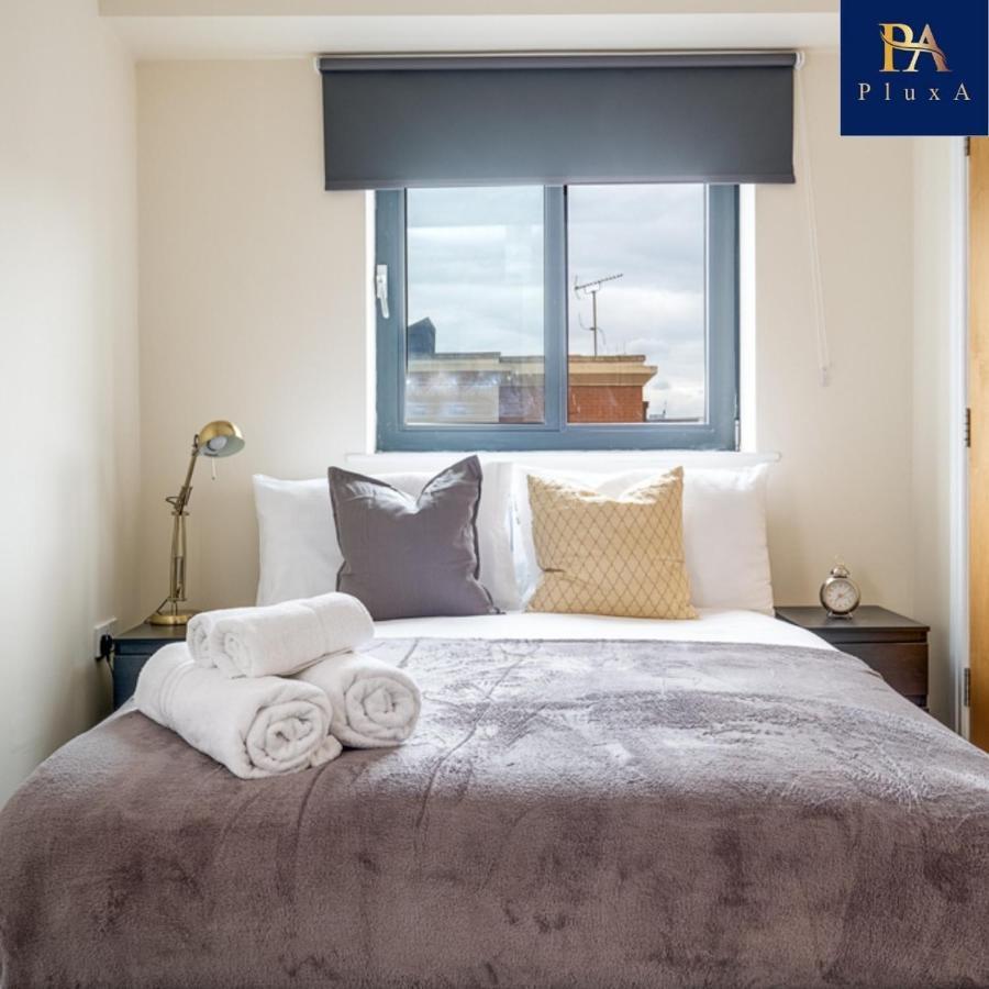 Pluxa Claassy Visit Centre Spacious With Free Parking Apartment Birmingham