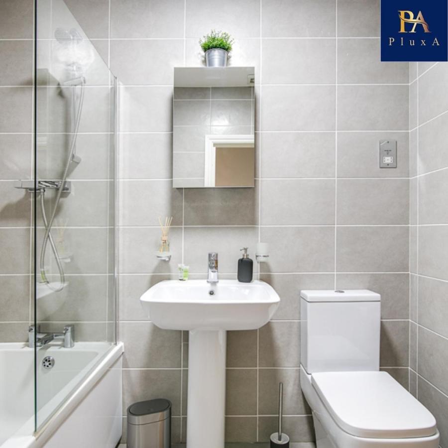 Pluxa Moonlight - Hub Serviced Apt, Free Parking ,prime Location *