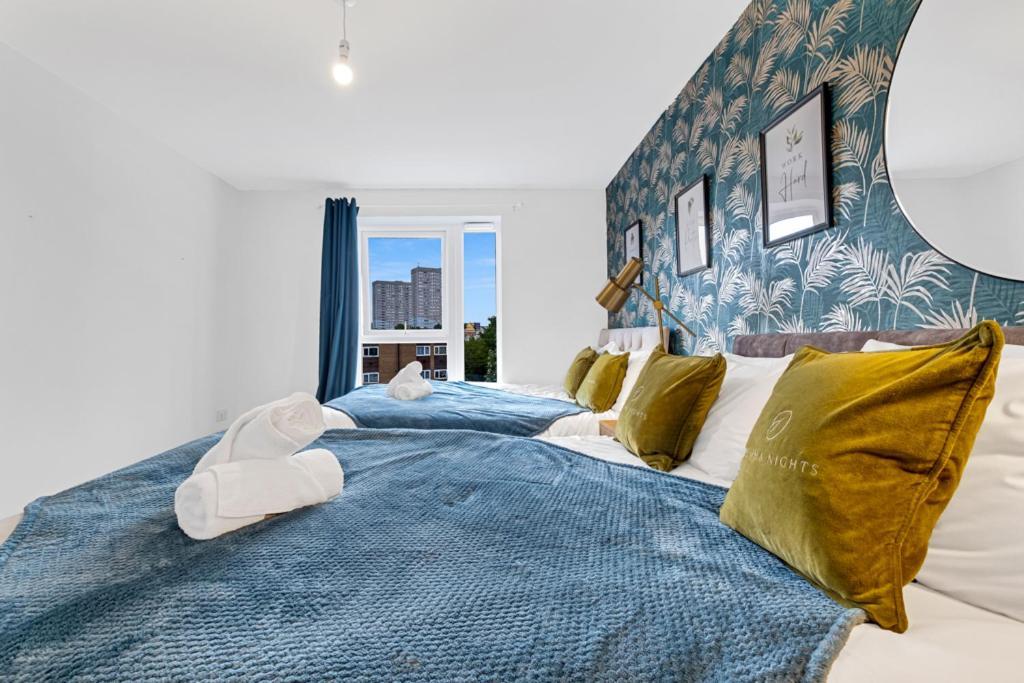 Unique 4 Bed For Families & Contractors 靠近唐人街 *