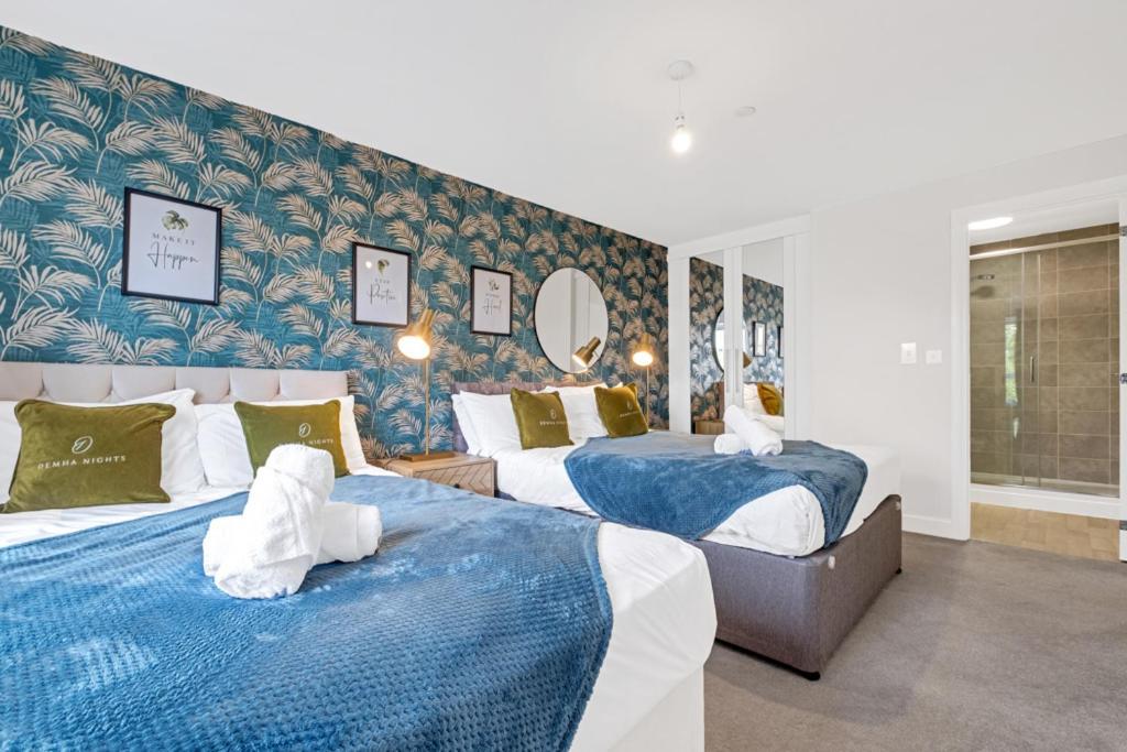 Unique 4 Bed For Families & Contractors 靠近唐人街 *