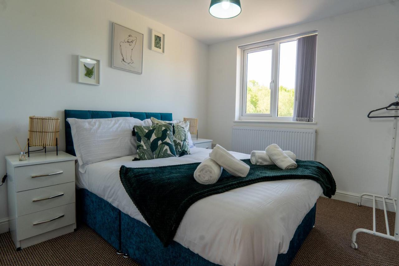 Heartland House, 7 Spacious Bedrooms Sleeps 4 Plus, Near Nec, Jlr,bhx Holiday home *
