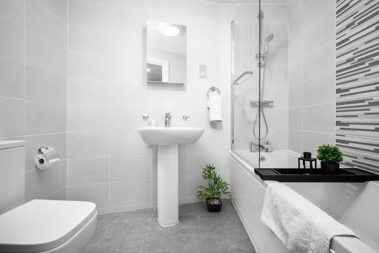 Apartment Centre - New - Smart Tv - Wifi - Intercom - Rated Birmingham