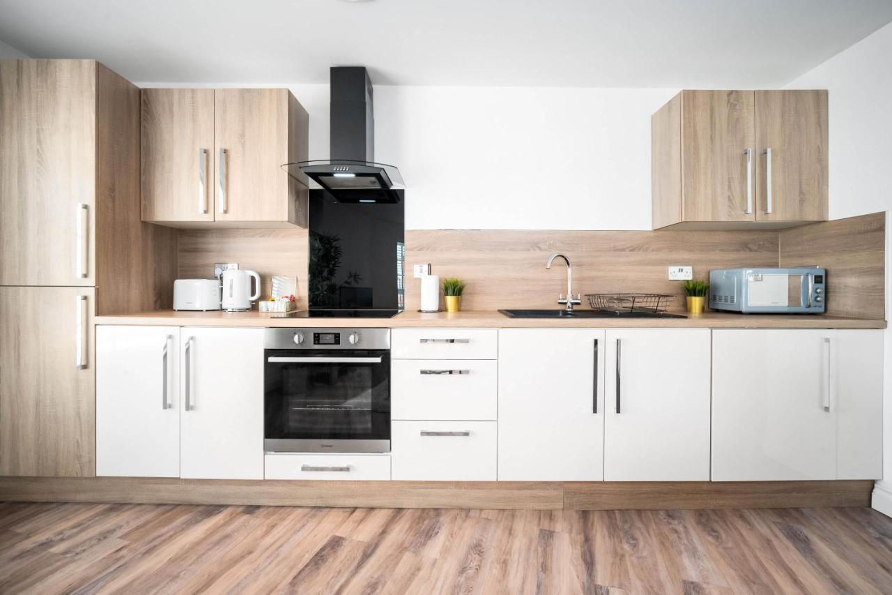 Apartment Centre - New - Smart Tv - Wifi - Intercom - Rated *