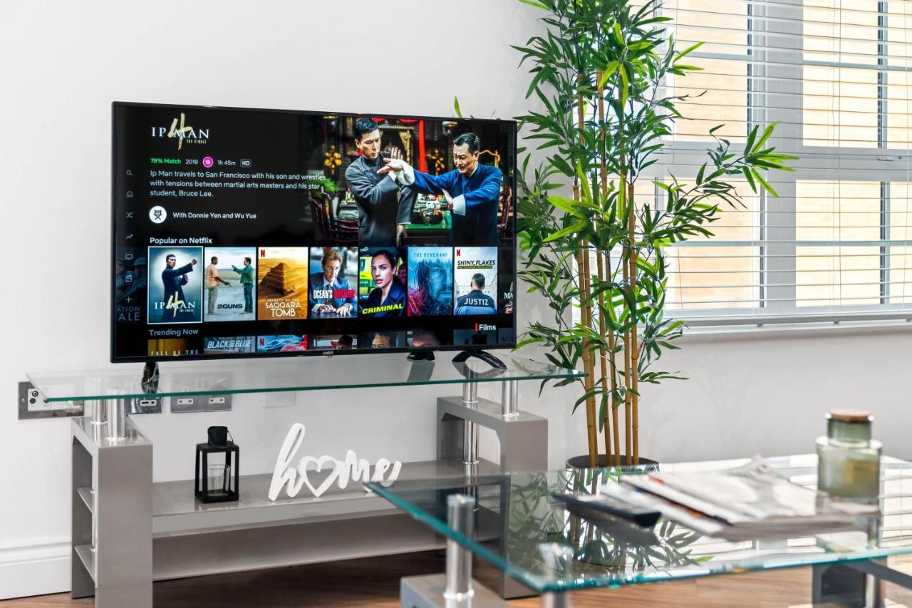 Centre - New - Smart Tv - Wifi - Intercom - Rated Birmingham