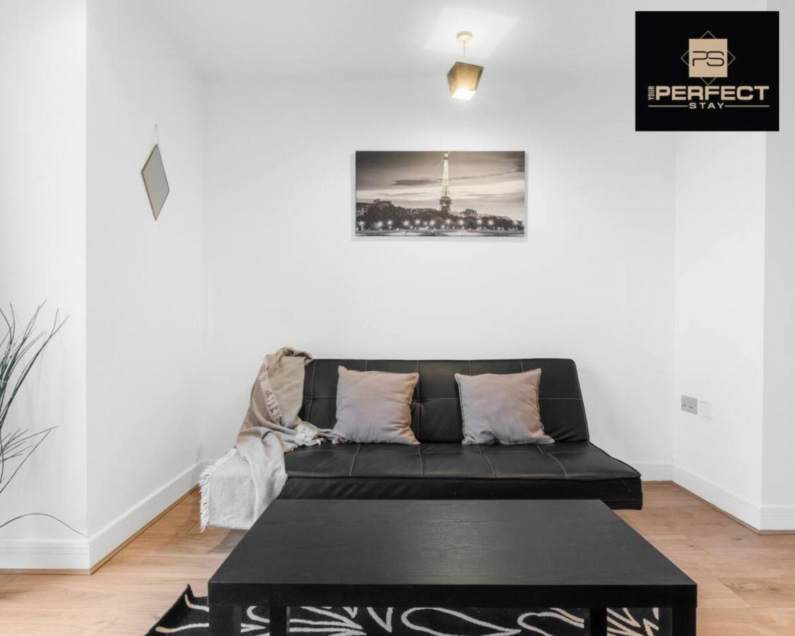 Apartment Mercury Centre Netflix Dedicated Workspace By Your Perfect Short Lets *