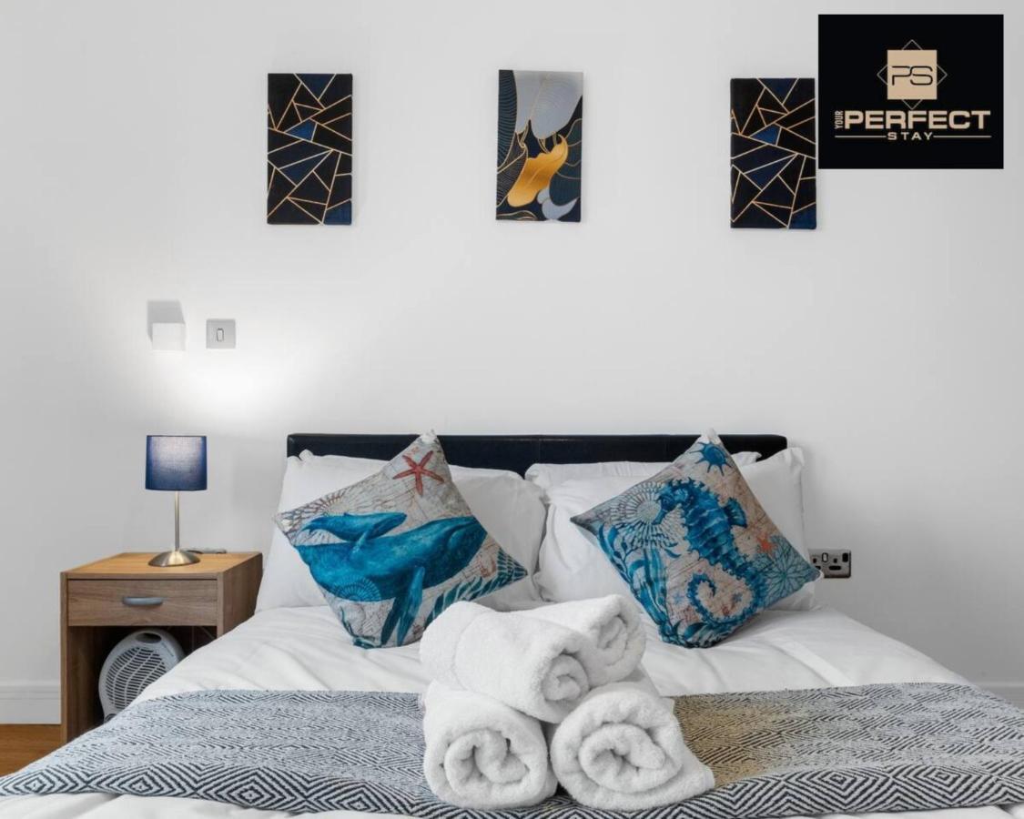 Apartment Mercury Centre Netflix Dedicated Workspace By Your Perfect Short Lets Birmingham