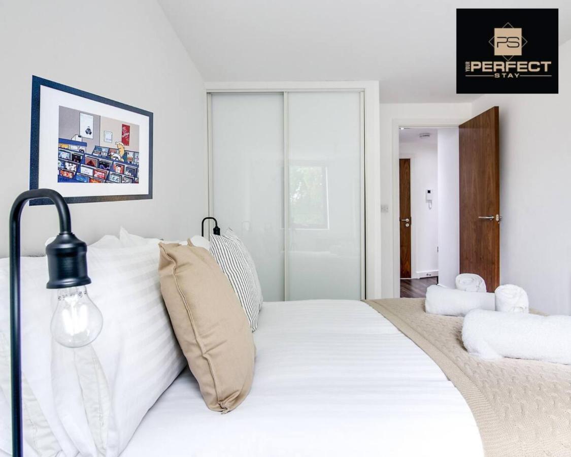 Luxe Modern By Your Perfect Short Lets * Birmingham