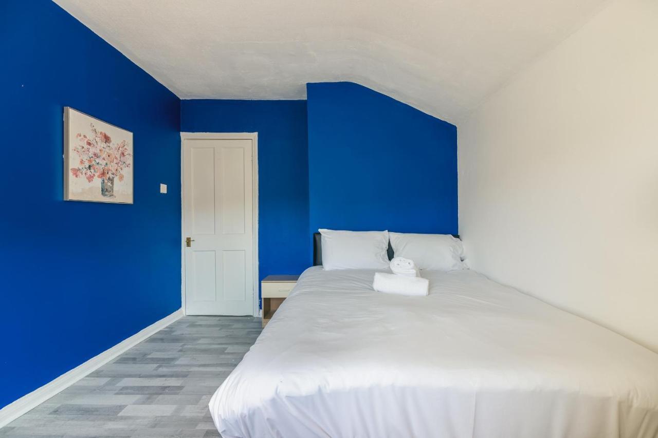 Holiday home Comfy Moseley *