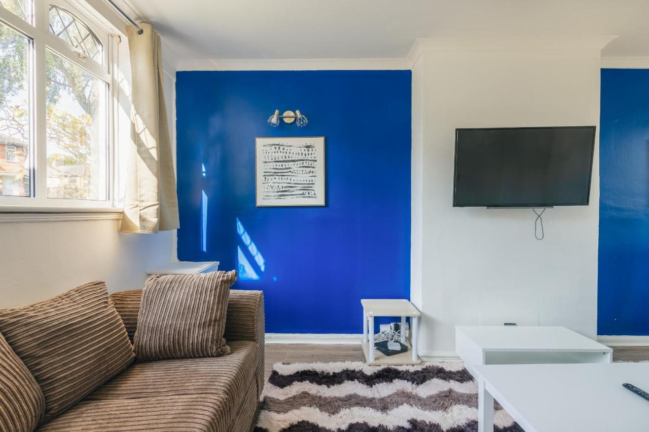 Comfy Moseley Holiday home