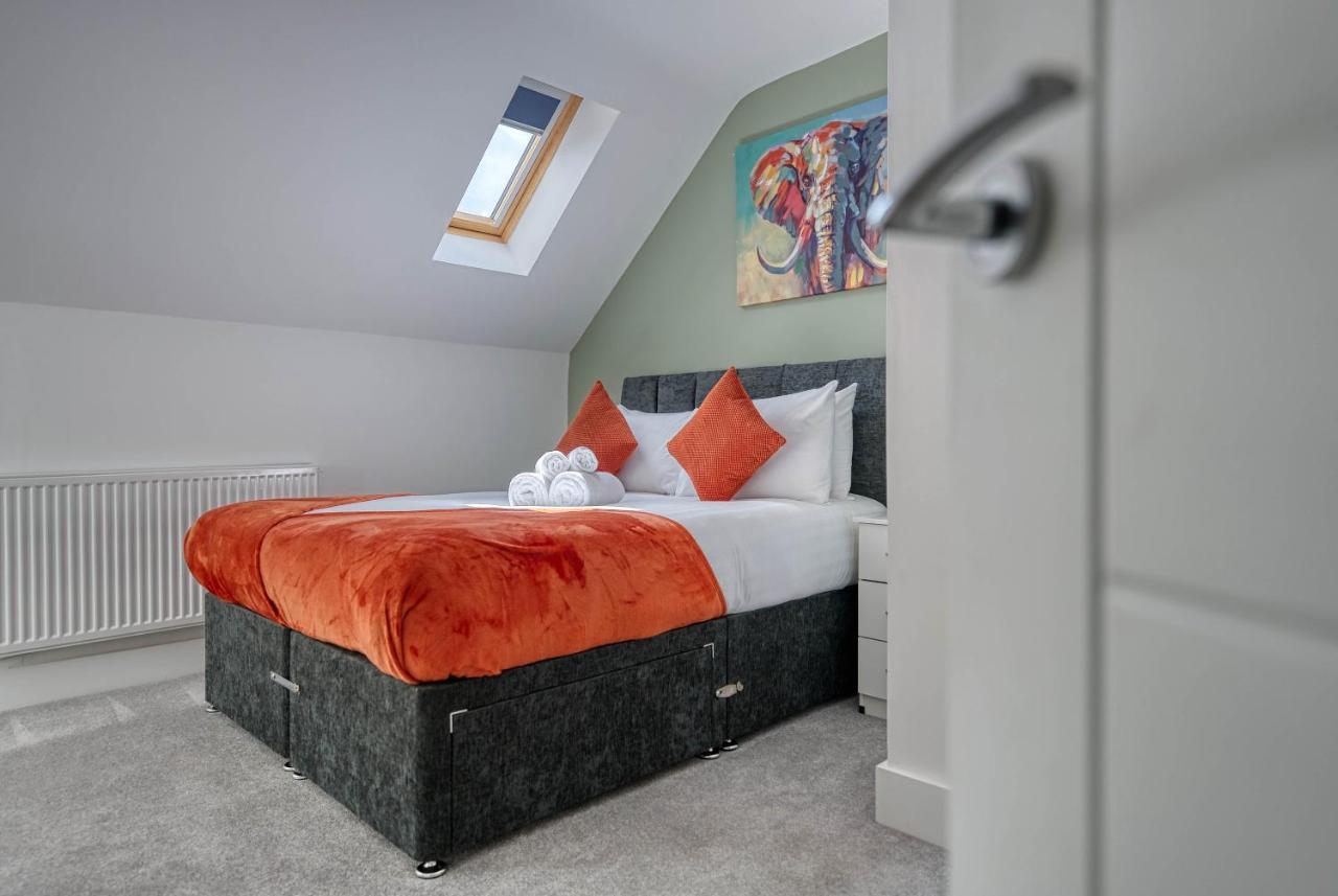 Holiday home Luxurious Private Parking Wifi - Near To Nec And Qeh Birmingham