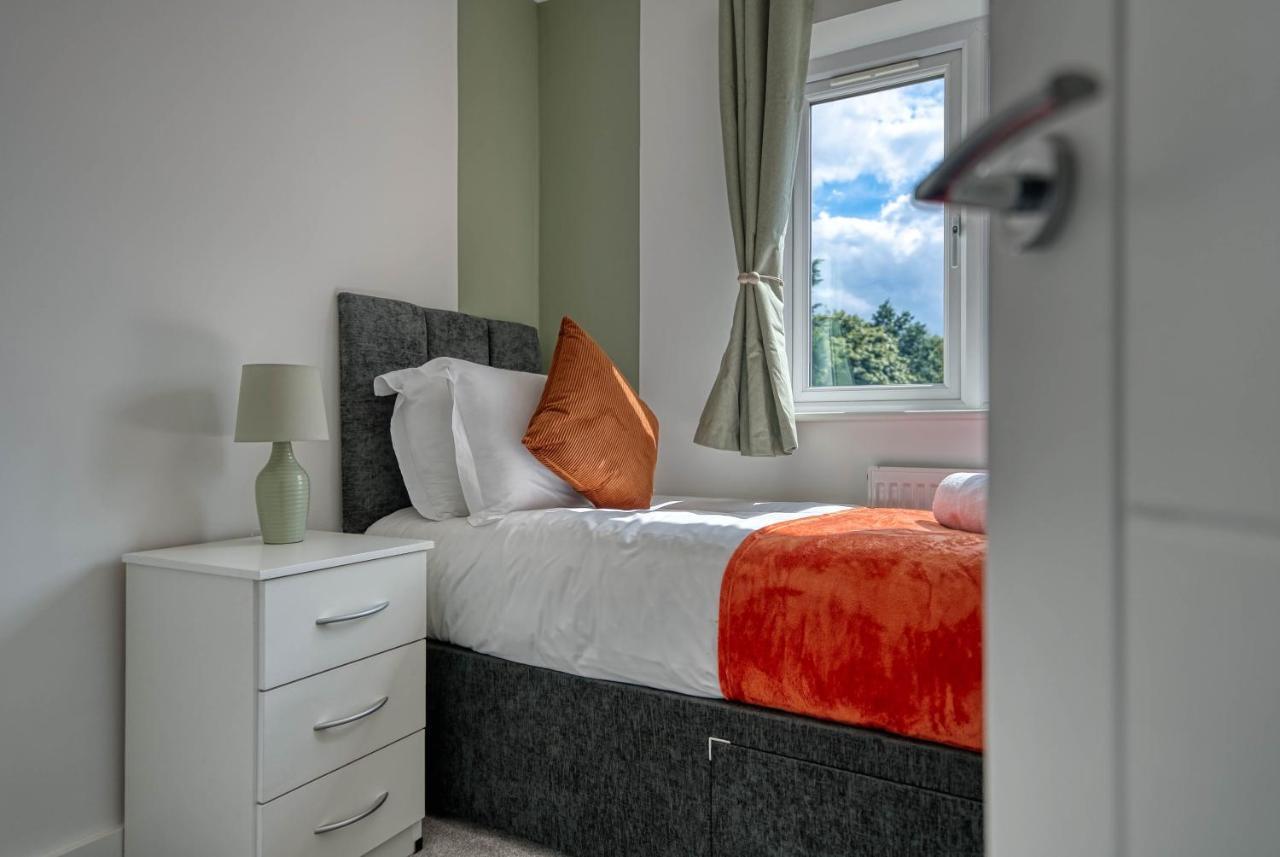 Luxurious Private Parking Wifi - Near To Nec And Qeh *
