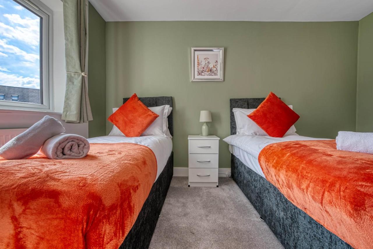 Holiday home Luxurious Private Parking Wifi - Near To Nec And Qeh