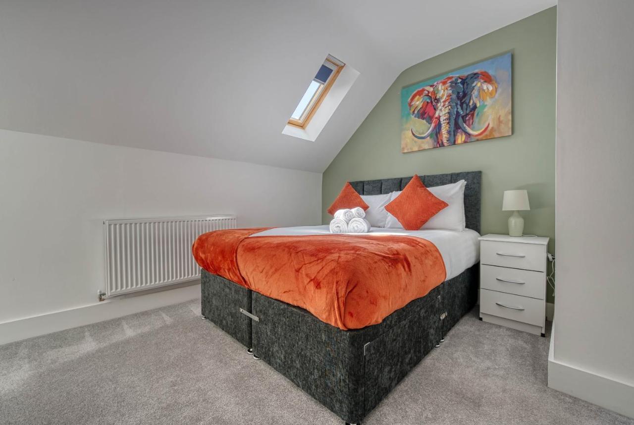 Luxurious Private Parking Wifi - Near To Nec And Qeh *