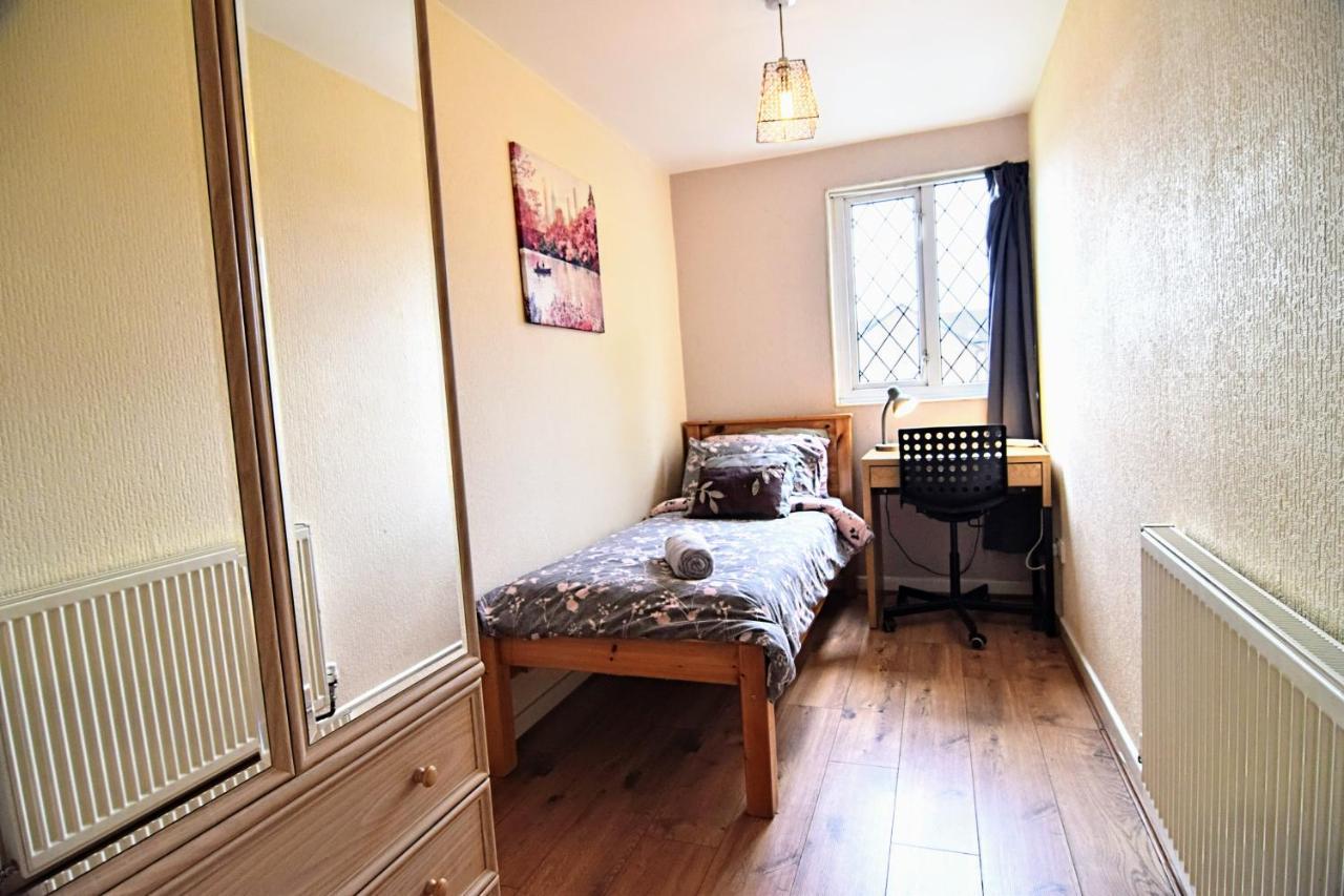 The Chinatown House -bbq, Free Parking, Garden, Bar, Kitchen, Dryer, Center *