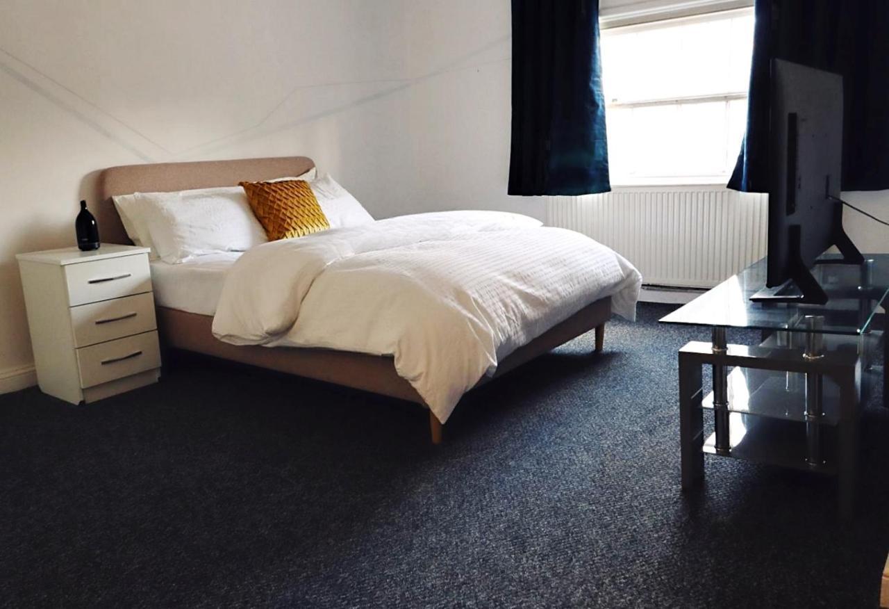 Apartment In The Heart Of Luxury 3 Bedroom 2 Bed