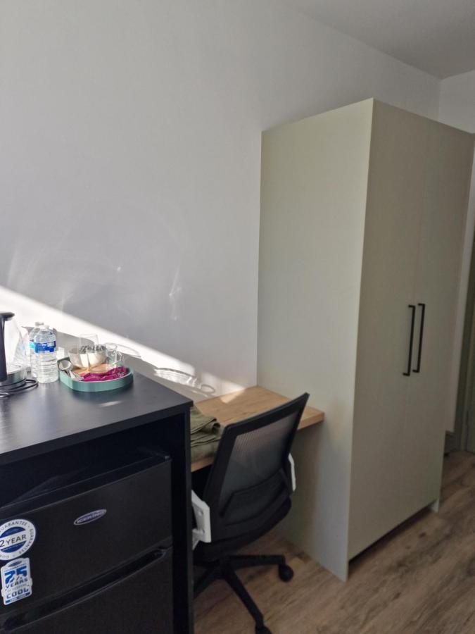 Roseneath Guest house Birmingham