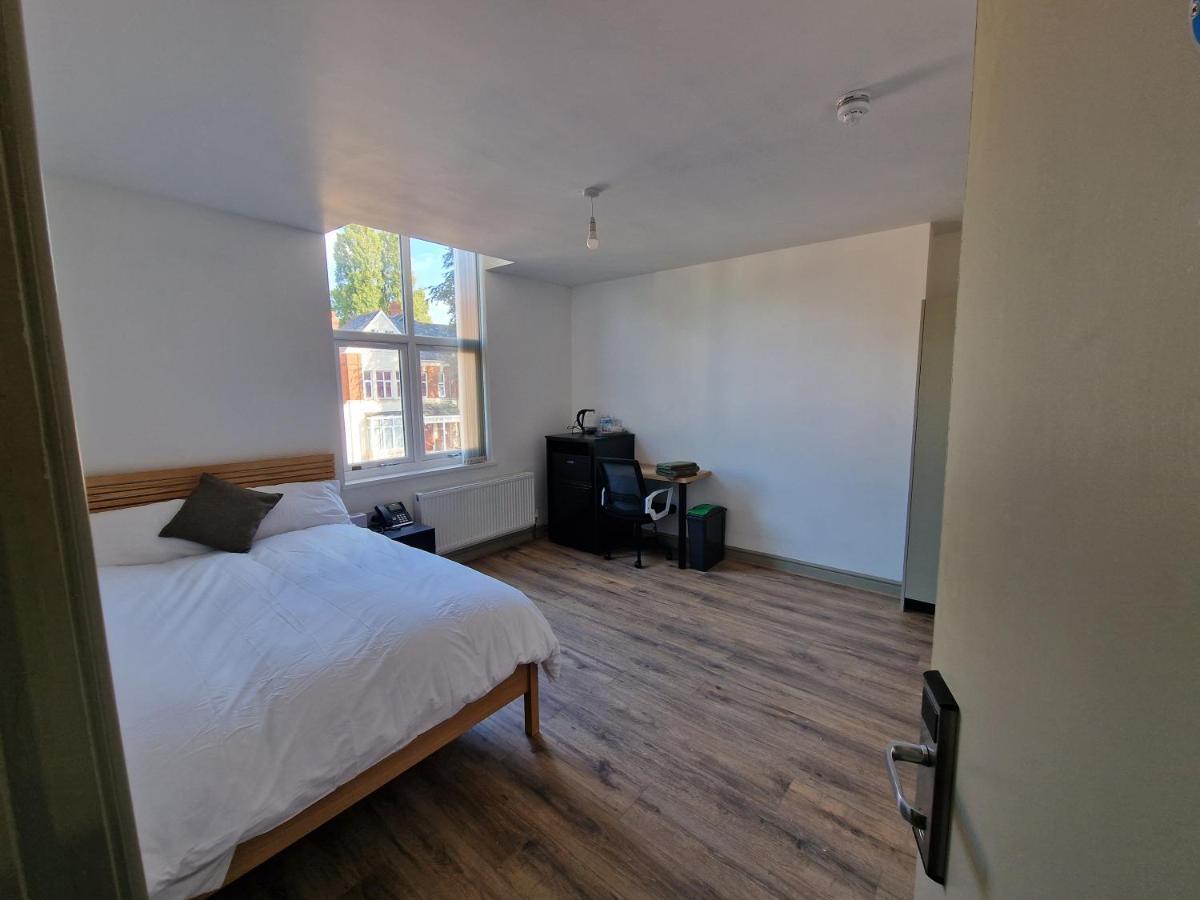 Roseneath Guest house *
