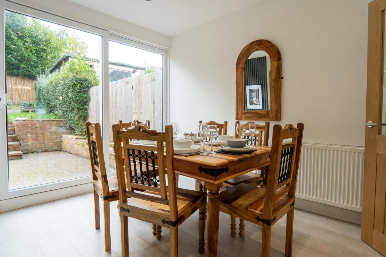 Sheldon House 3 Bed Cosy Nr Jlr & Nec Guest house Sheldon (West Midlands)