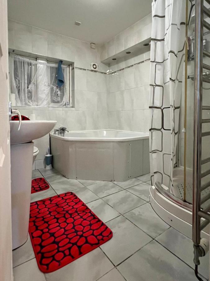 Downtown Delight Guest house