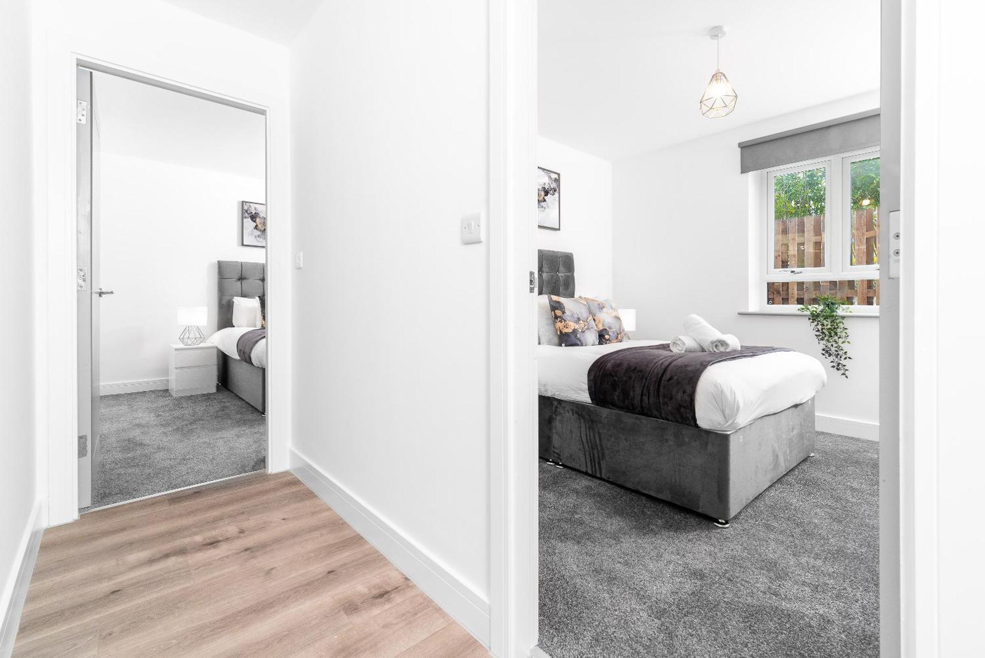 Apartment Luxury - 2 Bedrooms - Balcony - Secure Parking - 3mc