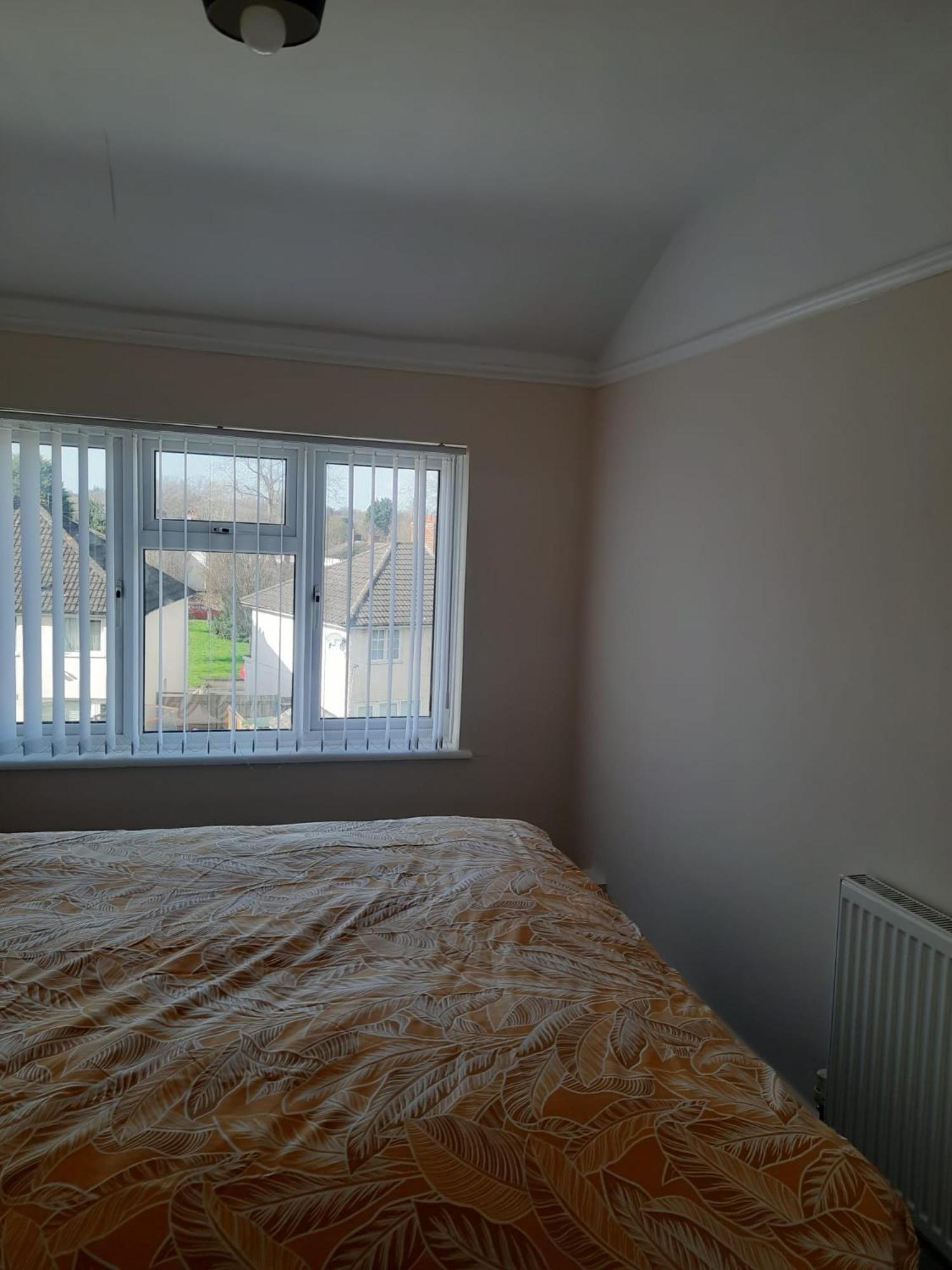 Entire Three Bedroom House In Apartment *