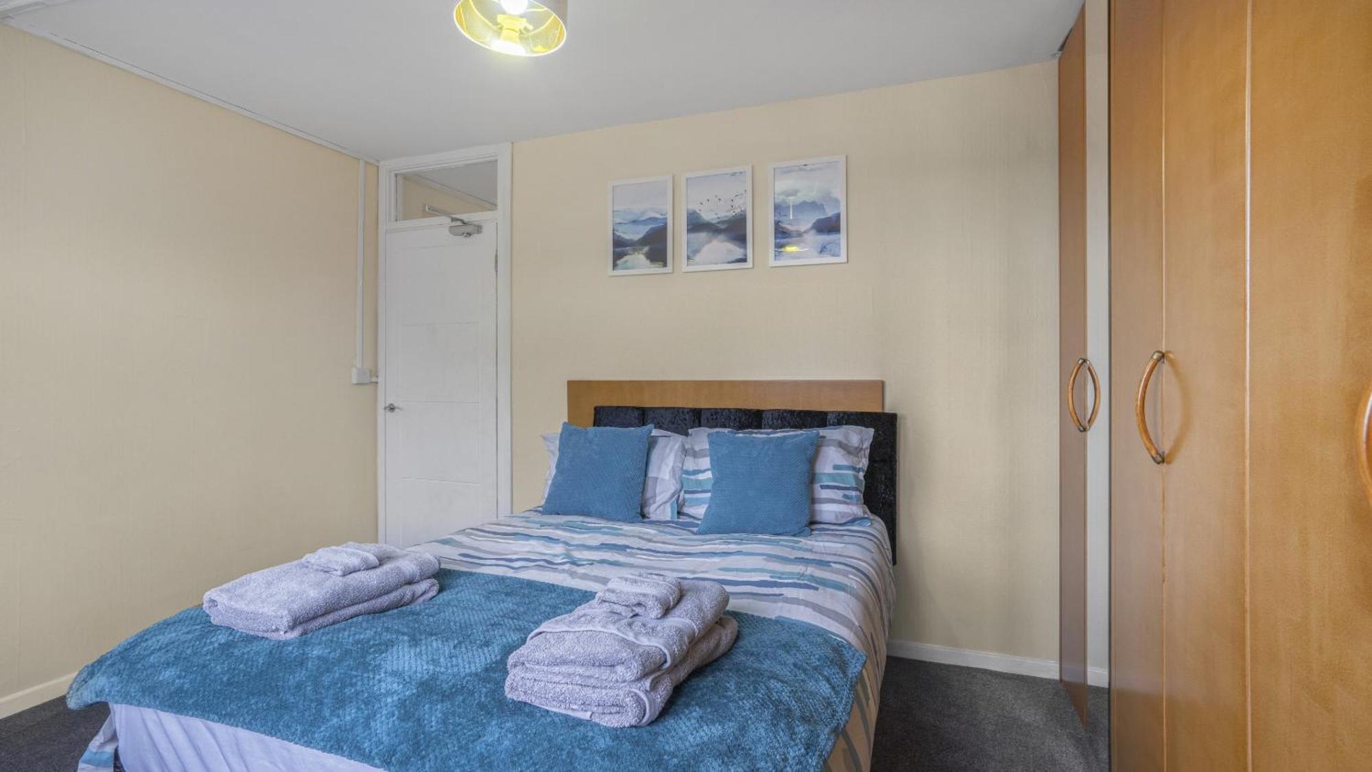 Park Avenue - An Executive 2 Bed With A Private Bathroom In City Centre, 5 Mins To City Hospital Apartment Birmingham