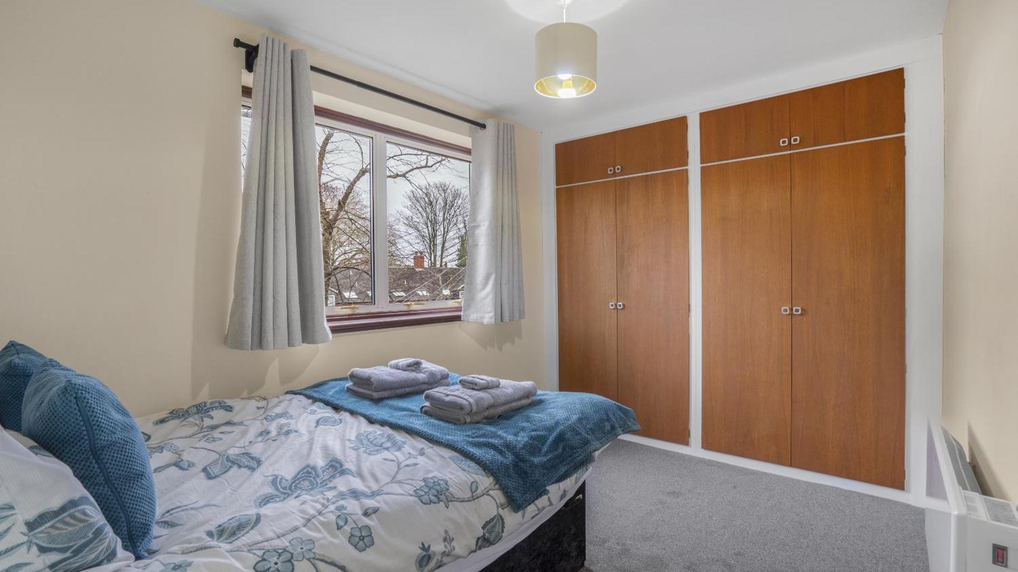 Apartment Park Avenue - An Executive 2 Bed With A Private Bathroom In City Centre, 5 Mins To City Hospital
