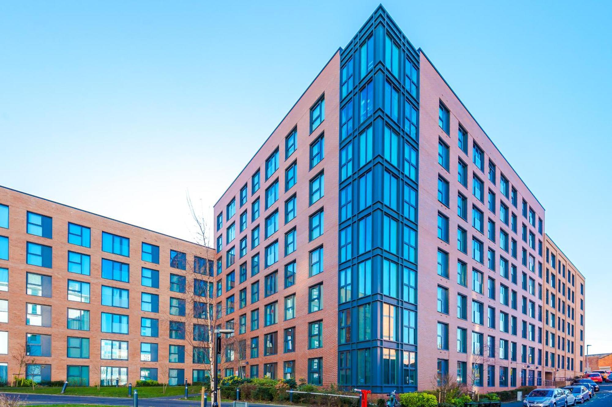 The Windmill - Long Term Discounts, Fast Wifi, Groceries, Up To 6 People Apartment