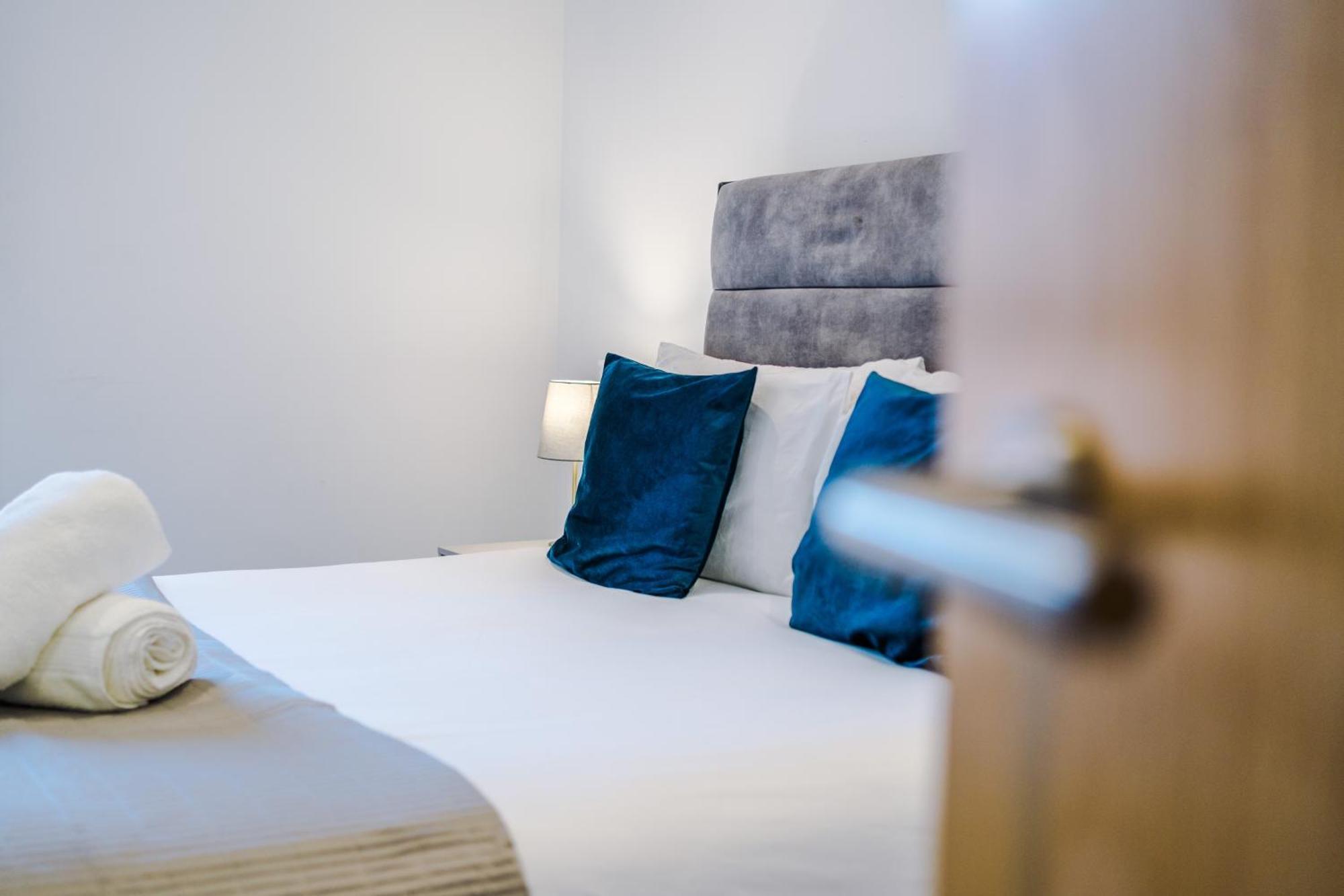 The Windmill - Long Term Discounts, Fast Wifi, Groceries, Up To 6 People Apartment Birmingham