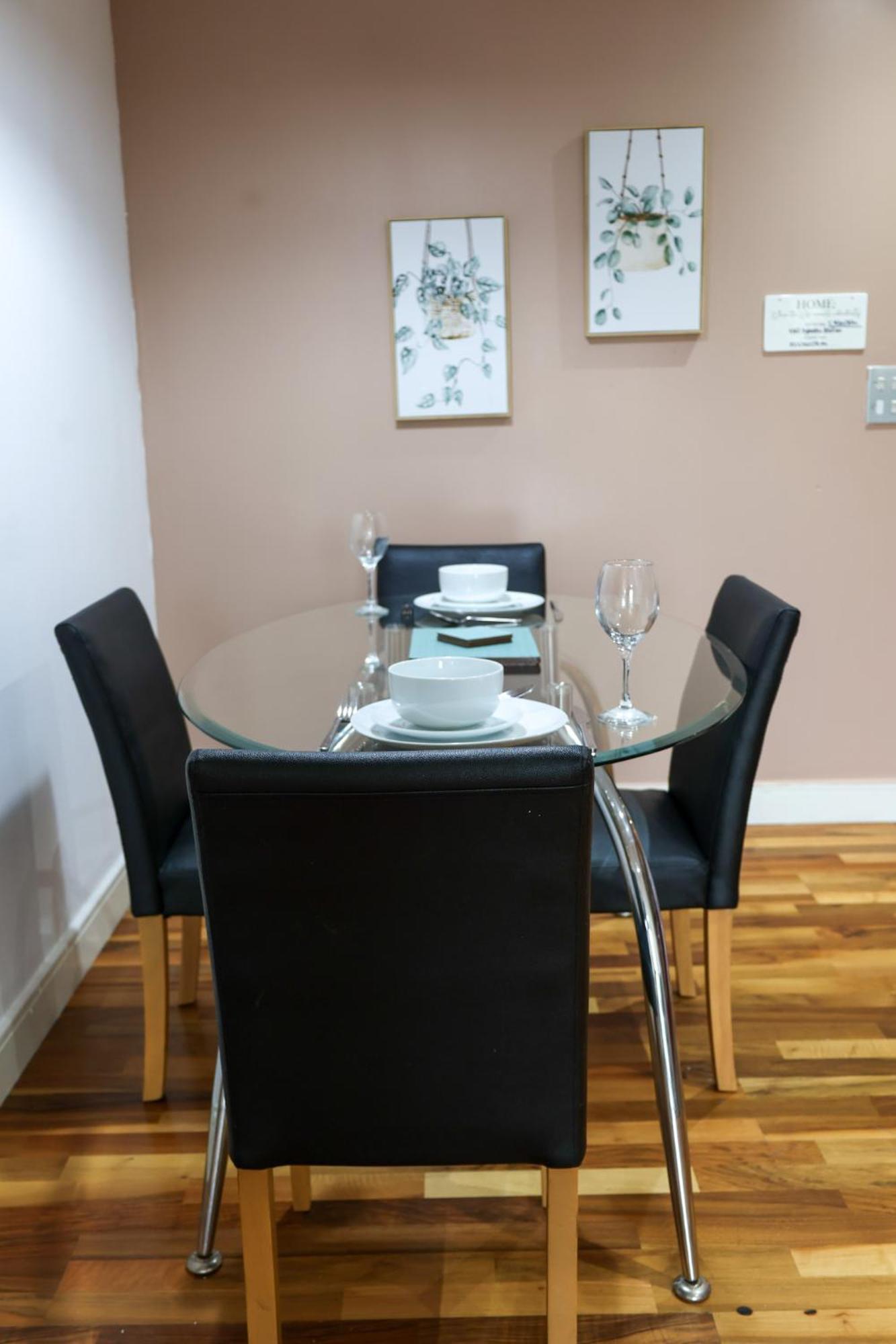 Apartment Centrally Located 1br Near Edg Cricket, Of Bham, Priory Hospital & Cannon Hill Park