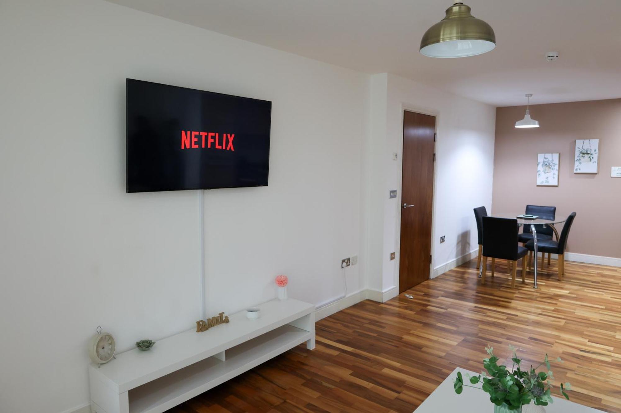 Apartment Centrally Located 1br Near Edg Cricket, Of Bham, Priory Hospital & Cannon Hill Park
