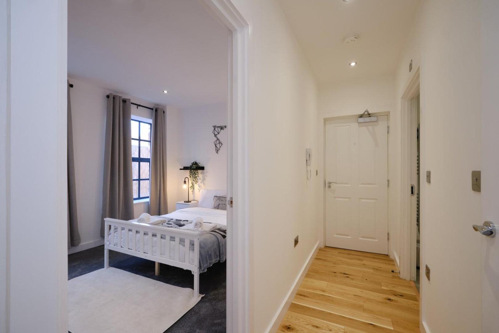 Tv | Near Key Attractions | Quality Staycation Apartment