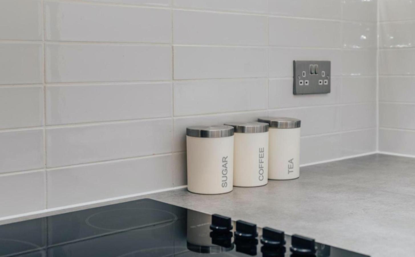 New Luxe Centre Apartment