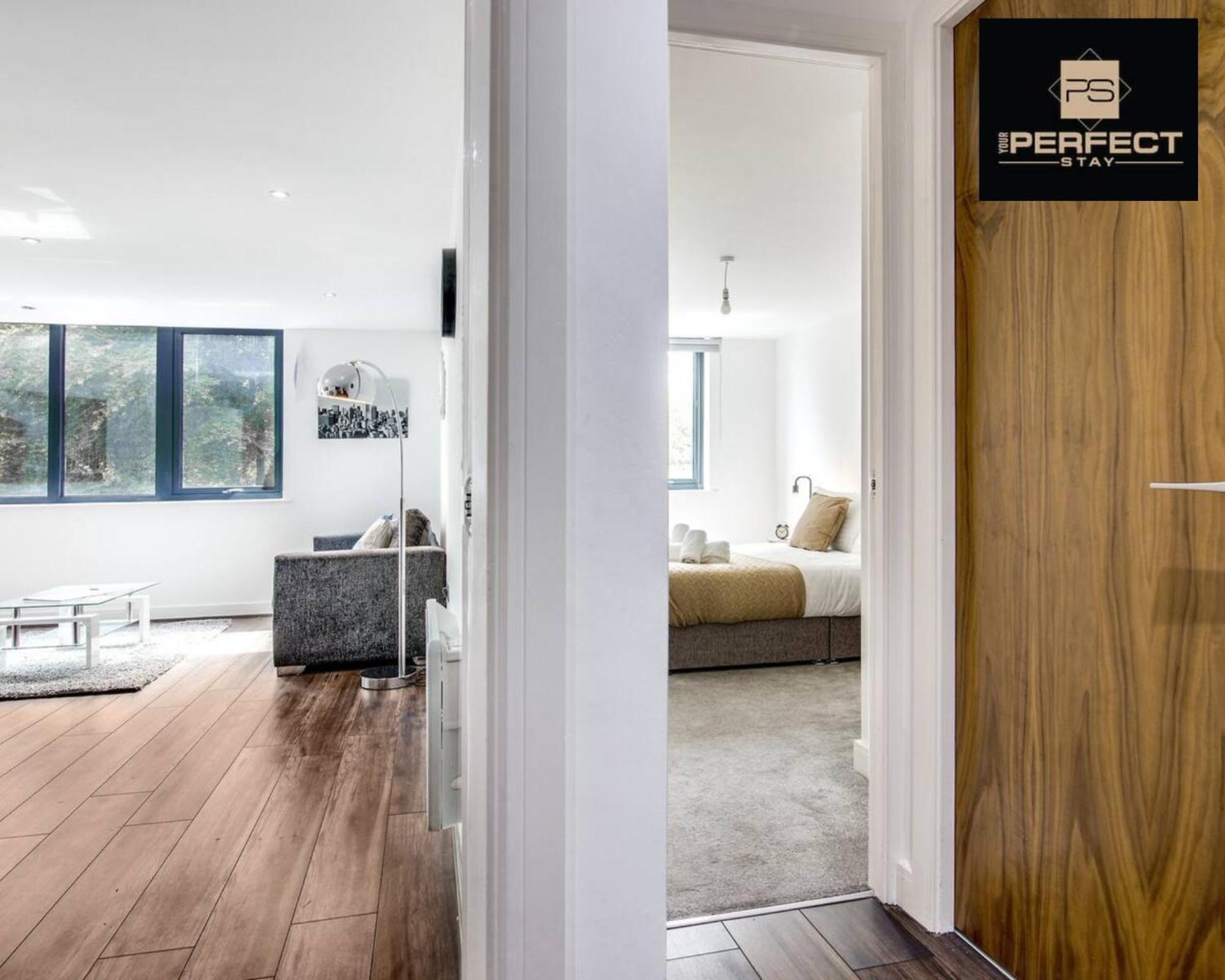 Luxe Modern By Your Perfect Short Lets Apartment *