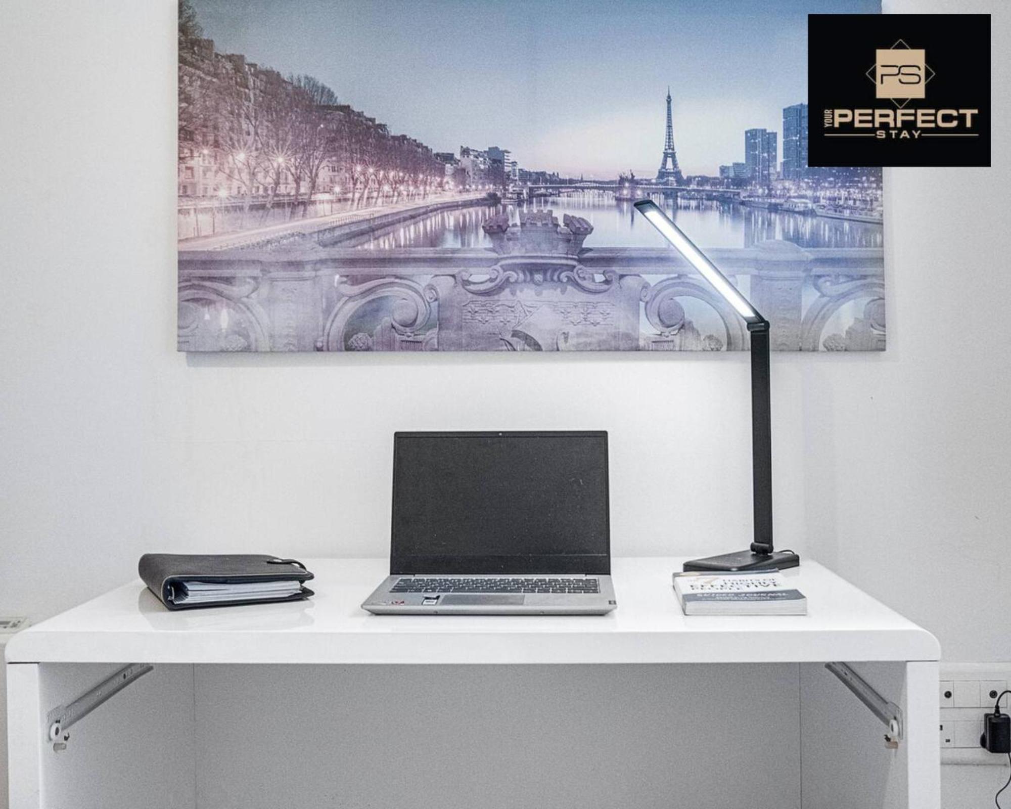 Mercury Centre Netflix Dedicated Workspace By Your Perfect Short Lets Apartment Birmingham