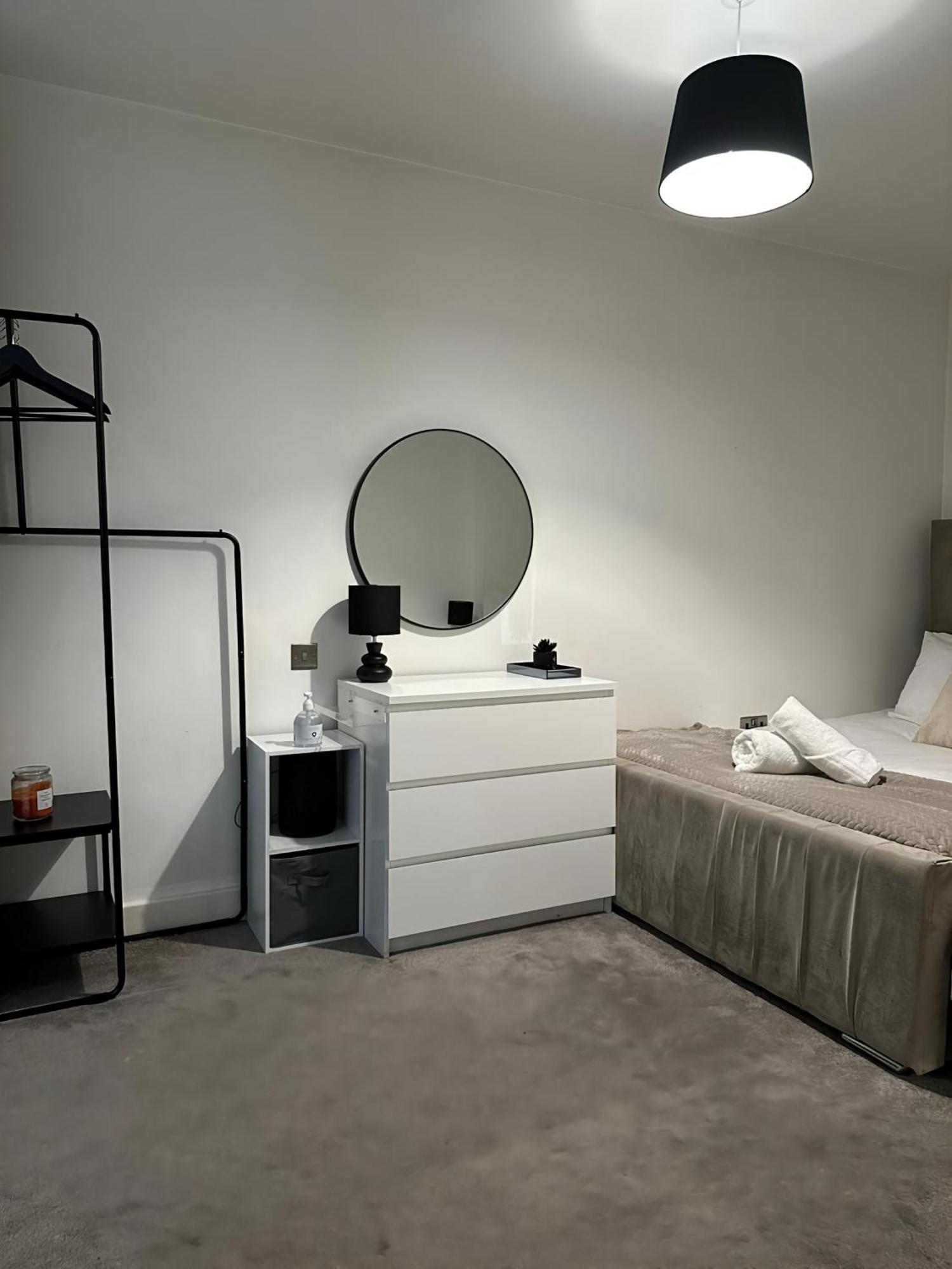 Beautiful 1-bed In - Solihull * Birmingham