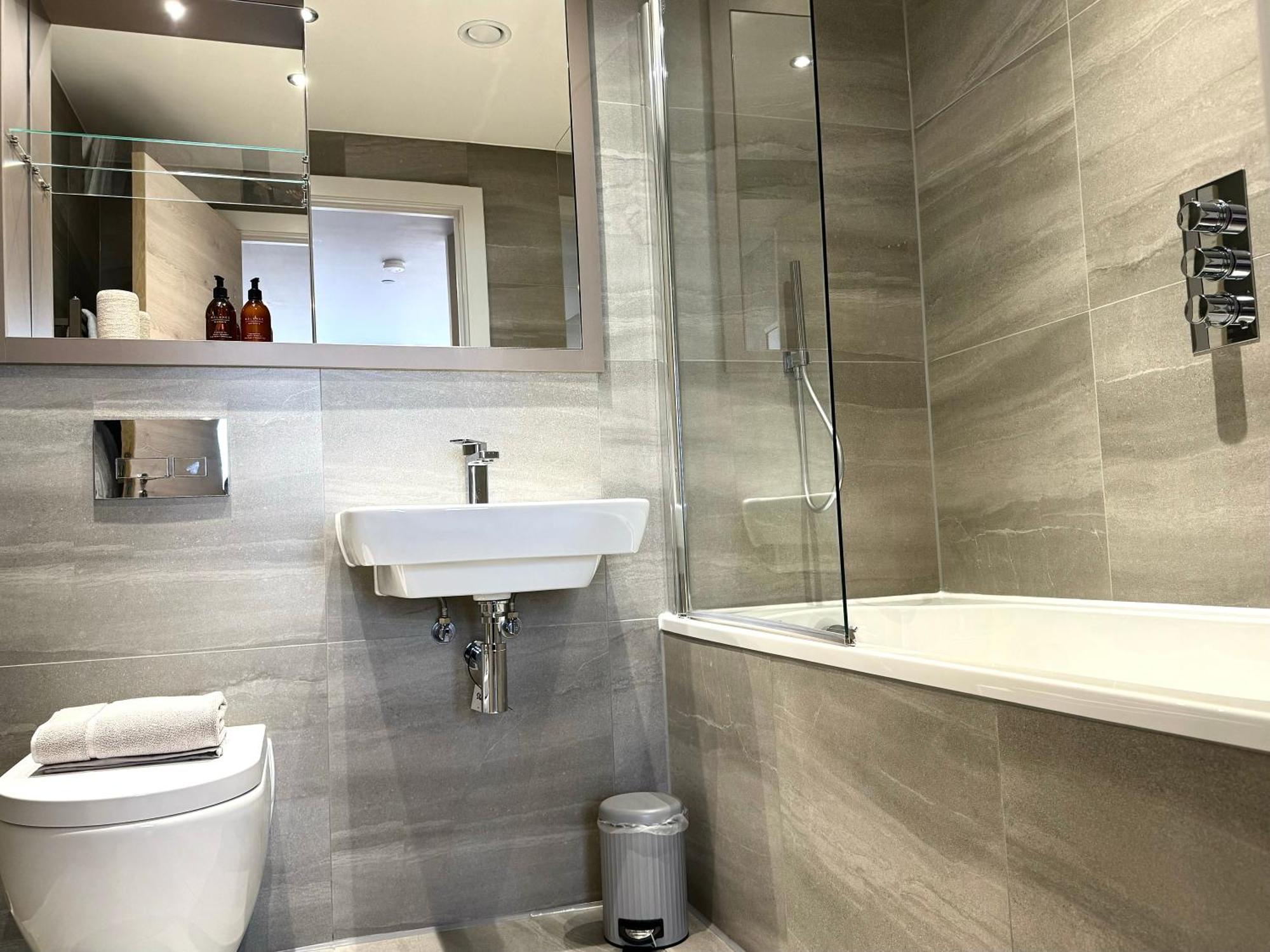 Apartment Lusso By Luisa - 2 Bed Modern Luxury In *