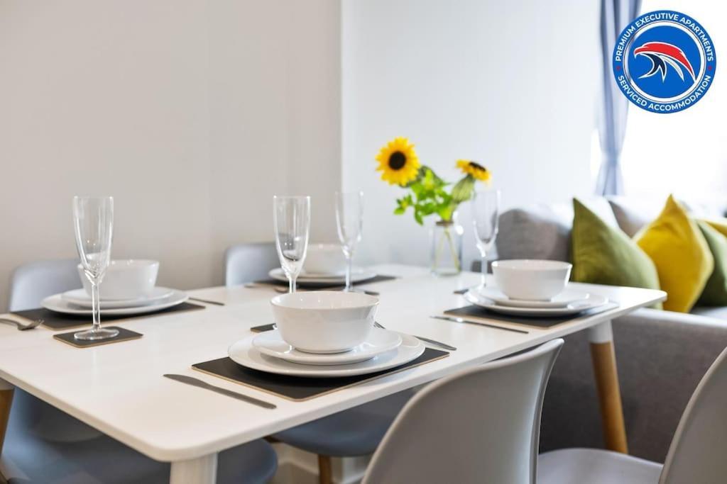 The Rozvi Empire Luxury For Long - Business,relocations & Families, Free Parking, Free Wifi *