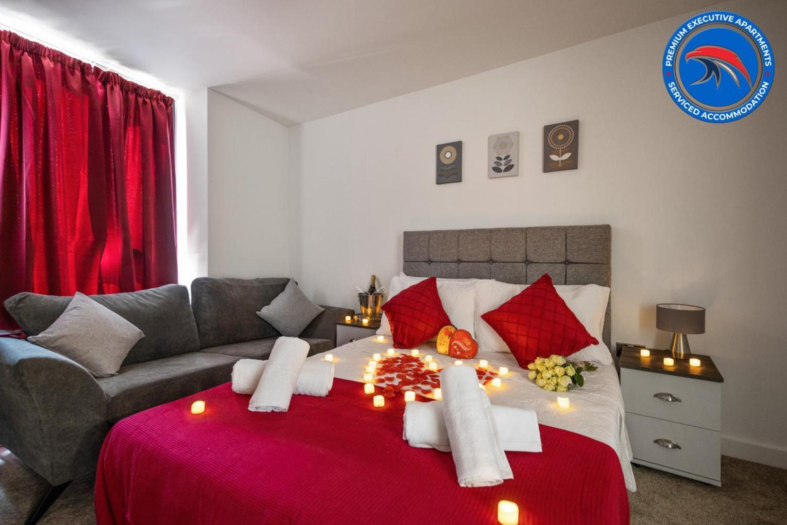 Apartment The Rozvi Empire Luxury For Long - Business,relocations & Families, Free Parking, Free Wifi *