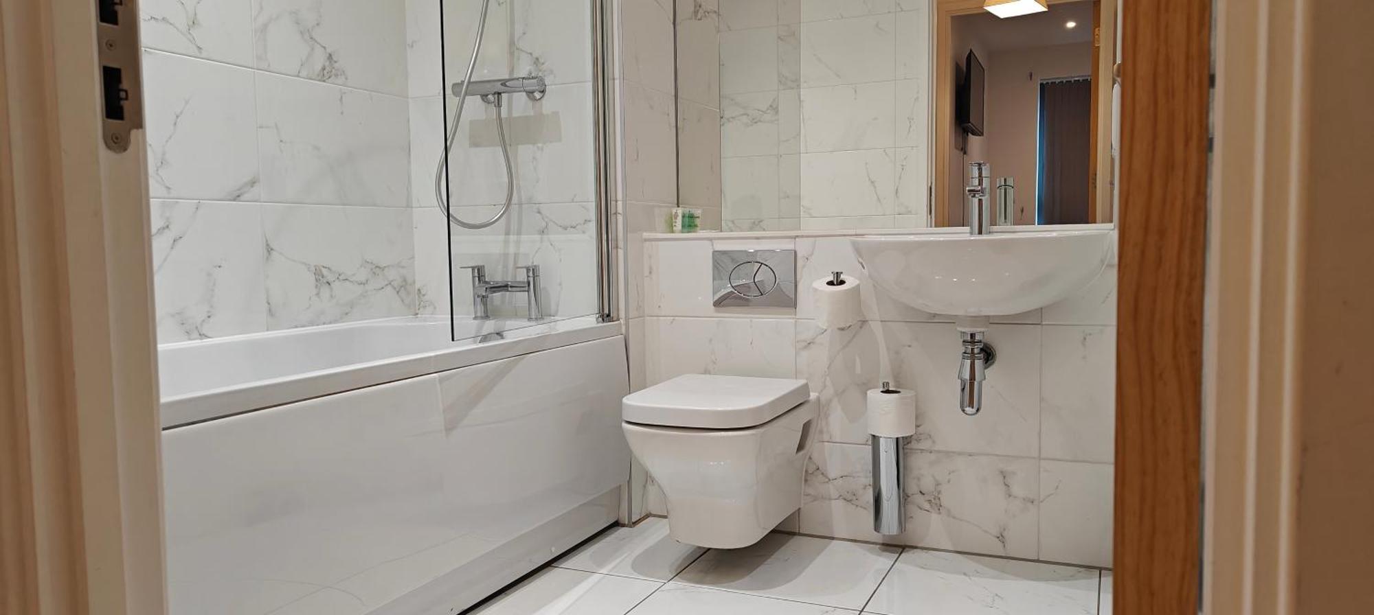 New Luxe Centre Apartment