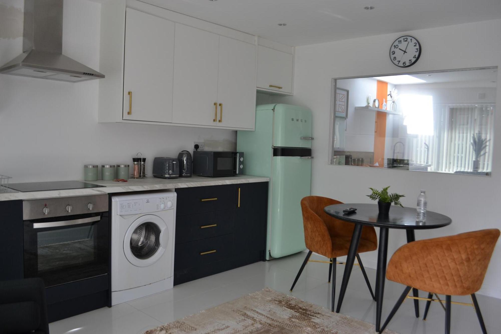 Apartment Stylish 1 Bed Num 6, Bham Free Parking *