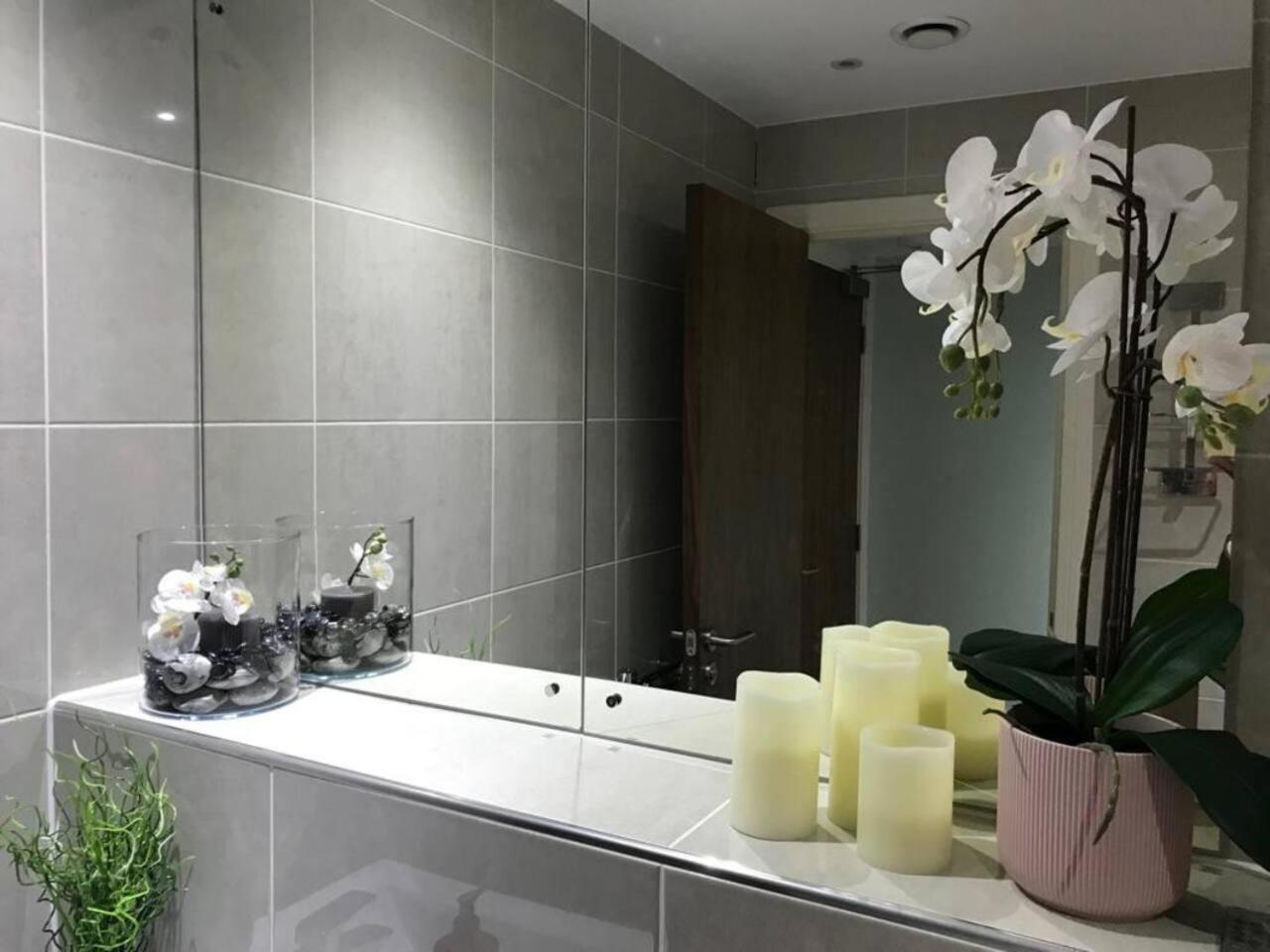 Luxury 9ine Stunning Broad Street * Birmingham