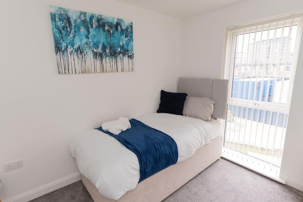 Deluxe 5'bed House W- Parking - Centre