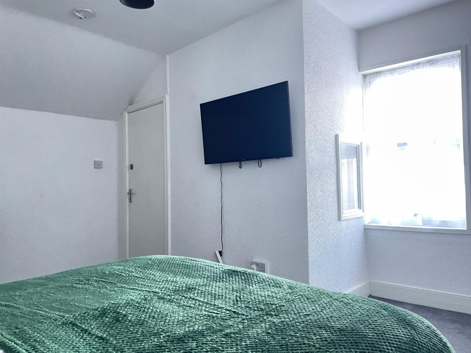 Guest house Marroway Shared House