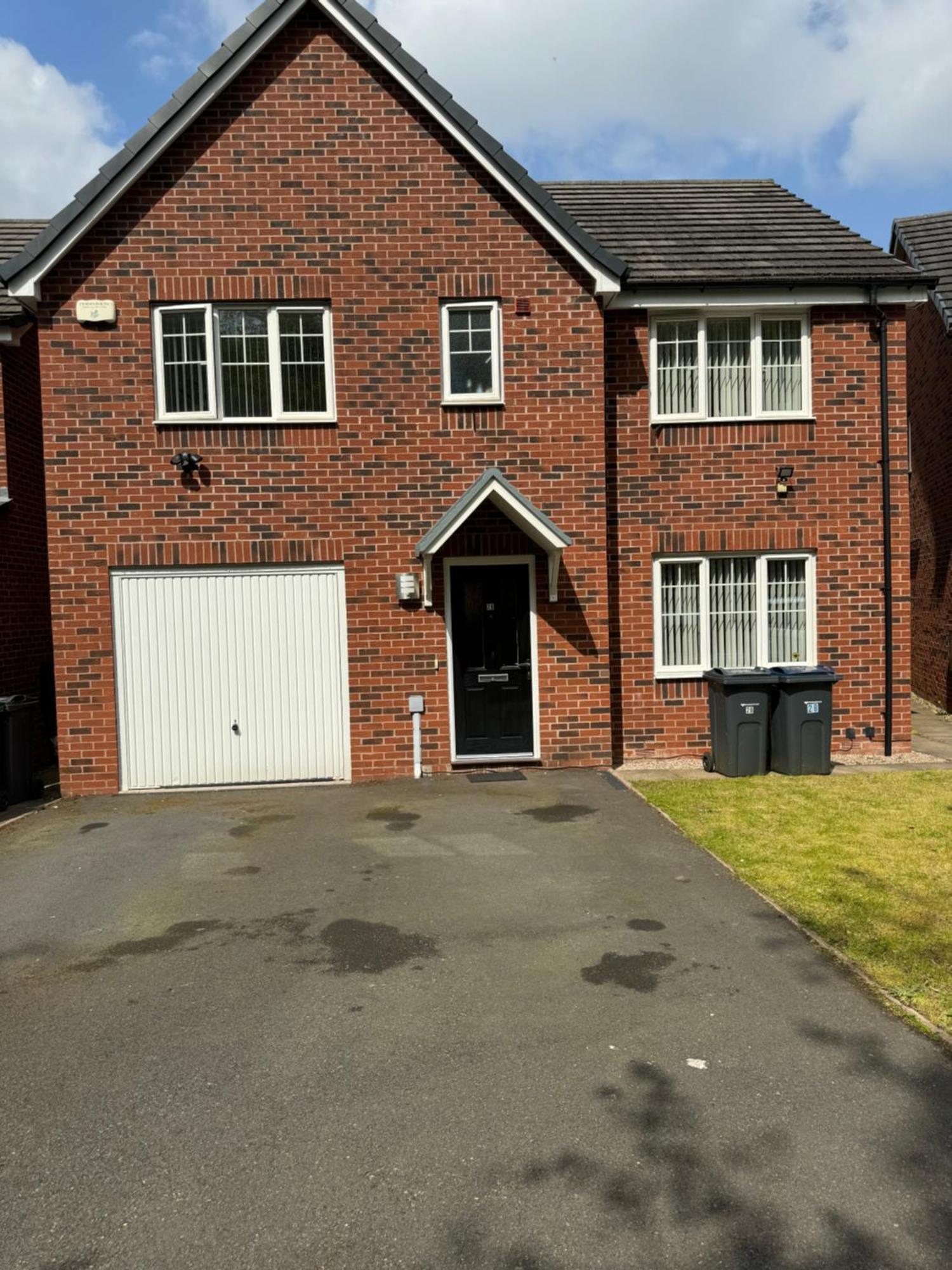 P&f Edgbaston Uk, 28 Ashes Lane Homestay *