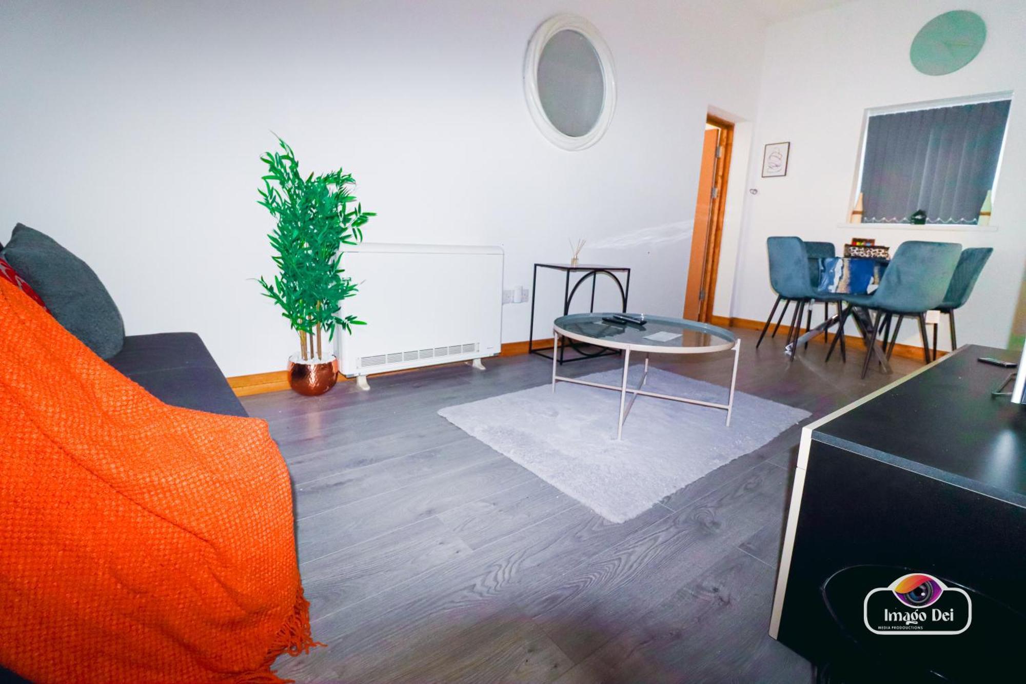 Stunning Flats In Handsworth Close To One Stop Perry Barr Andaston Football Club Apartment