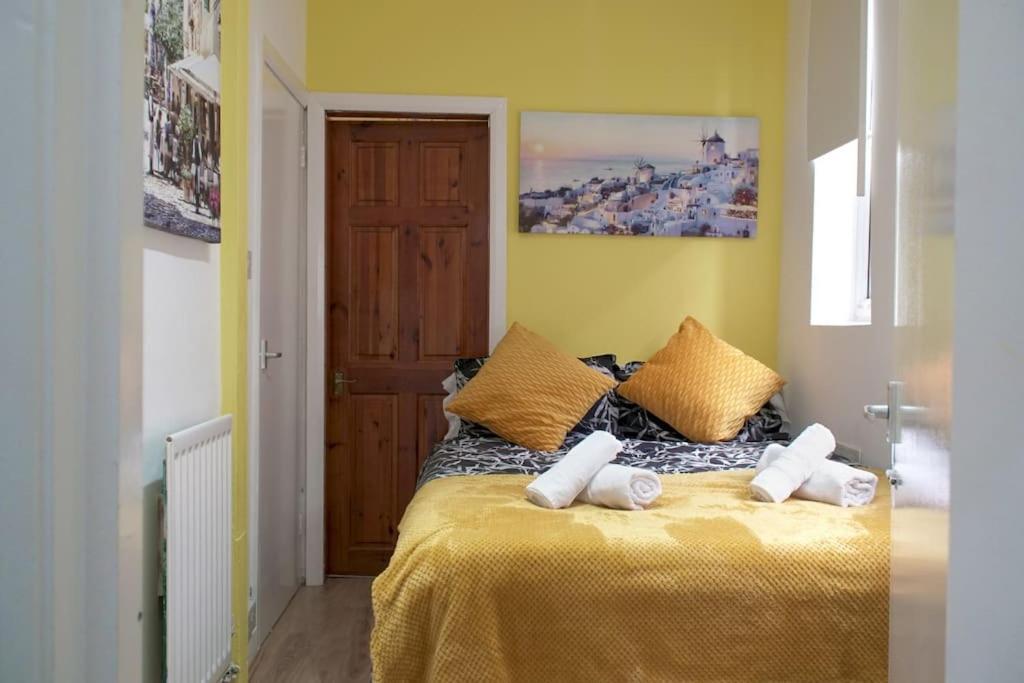 Apartment Cosy Entire 5 Min To Centre! Free Parking, Smart Tv Sleeps 3-4 Birmingham